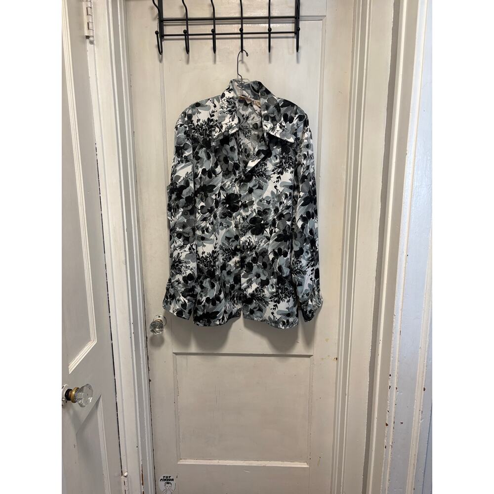 Vintage 
Disco  70s Black and Gray Floral Satin Longsleeve Button Down Shirt XL